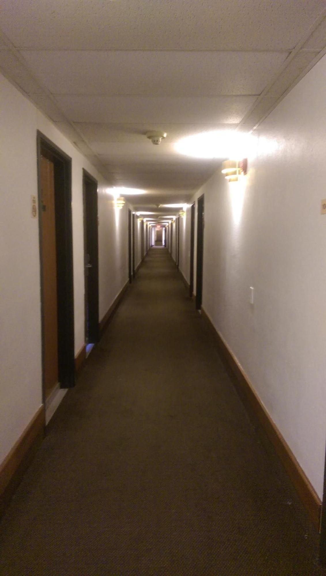 Days Inn & Suites By Wyndham Caseyville المظهر الخارجي الصورة