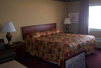 Days Inn & Suites By Wyndham Caseyville الغرفة الصورة